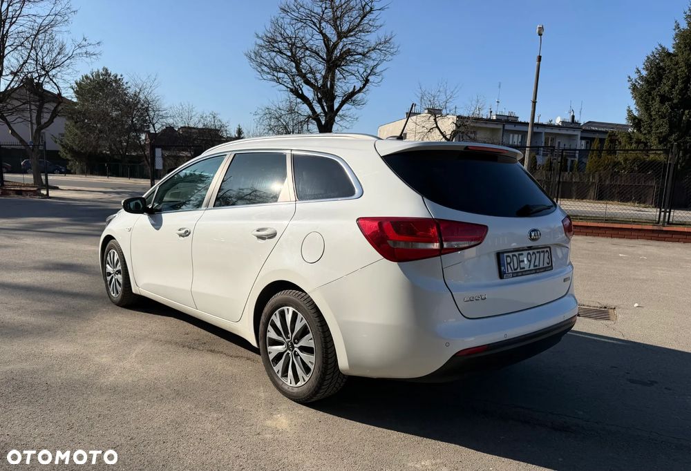 Kia Ceed 1.6 CRDi L Business Line - 5