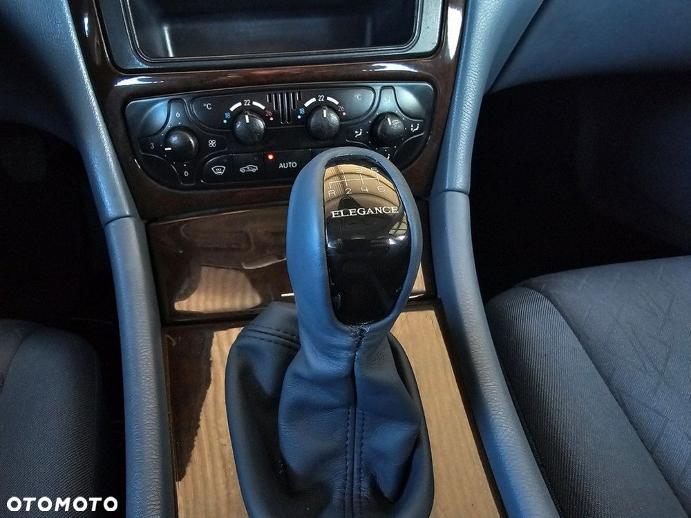 Mercedes-Benz Klasa C 180 Kompressor Elegance - 19