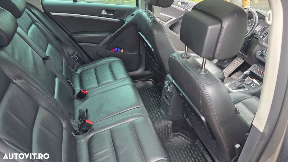 Volkswagen Tiguan 2.0 TDI DPF 4Motion BlueMotion Technology DSG Cup Track & Style - 11