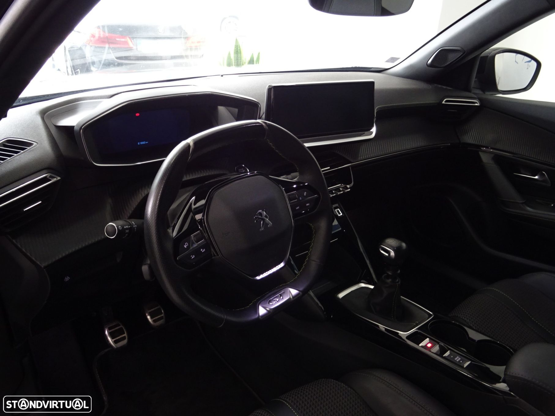 Peugeot 2008 1.2 PureTech GT - 6
