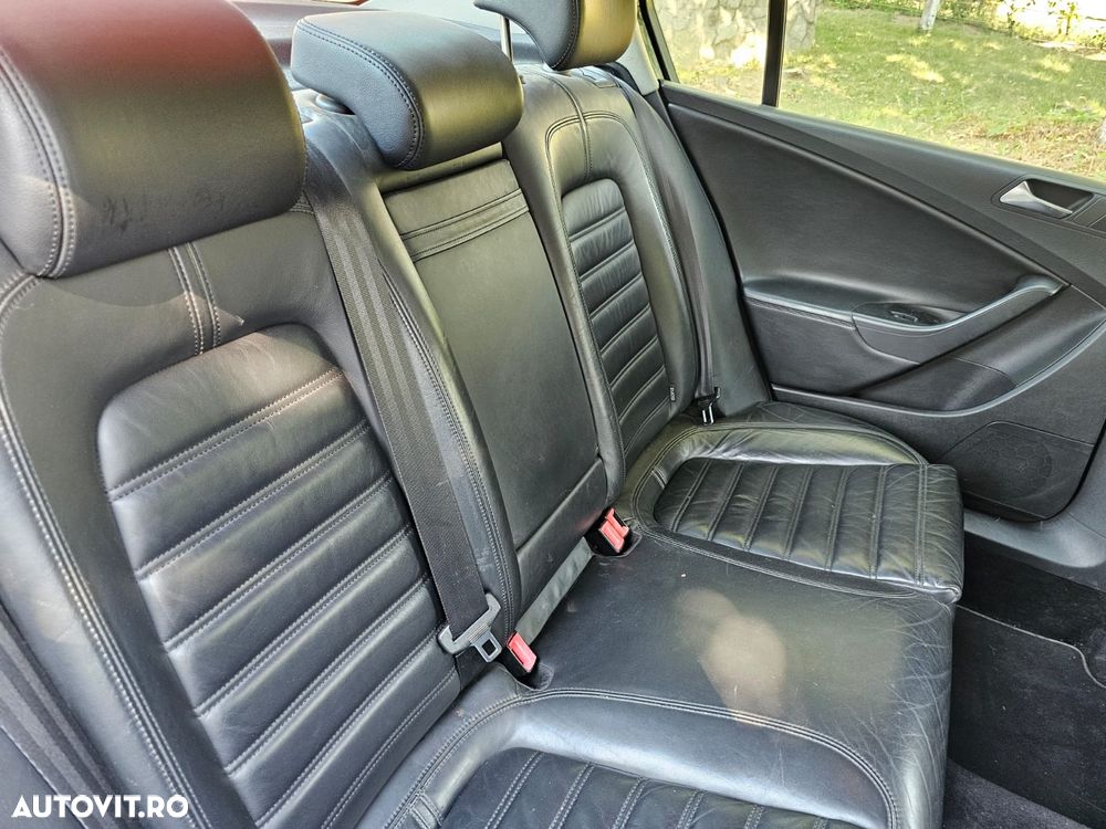 Volkswagen Passat 2.0 TDI Highline - 11