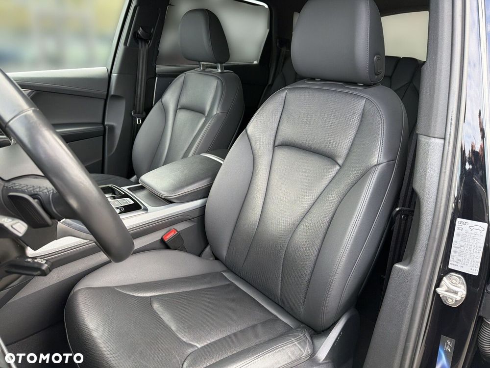 Audi Q7 - 13