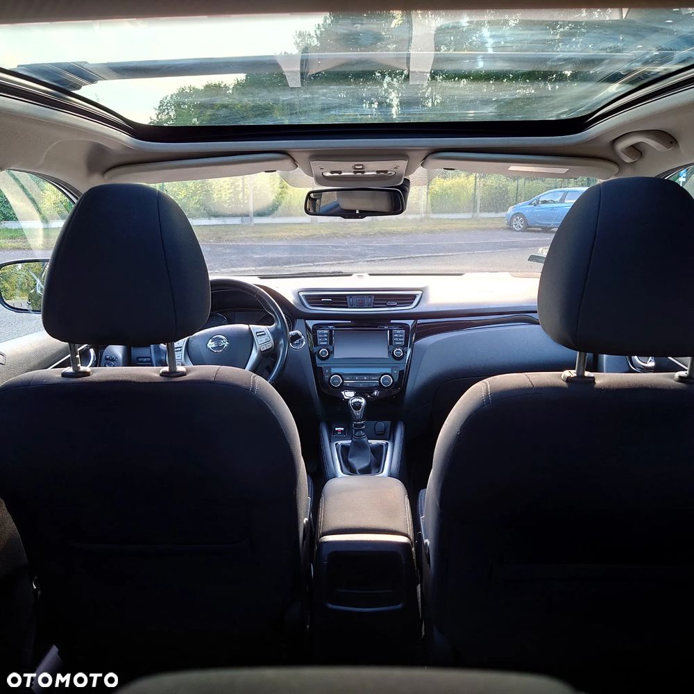 Nissan Qashqai 1.6 DCi N-Connecta - 14