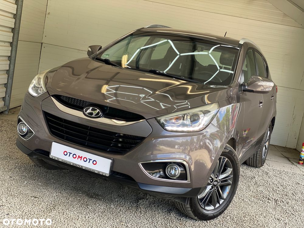 Hyundai ix35 2.0 CRDi 4WD Automatik Fifa World Cup Gold Edition - 32