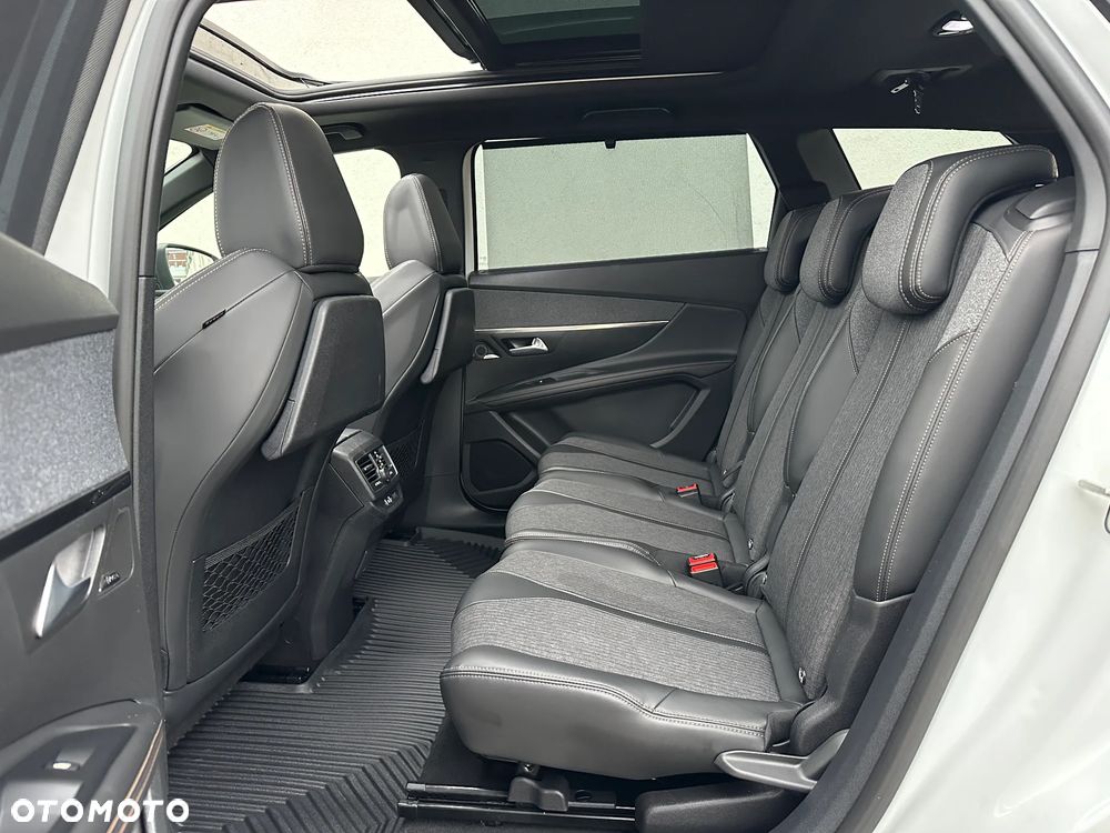 Peugeot 5008 1.6 THP Allure S&S EAT6 - 18