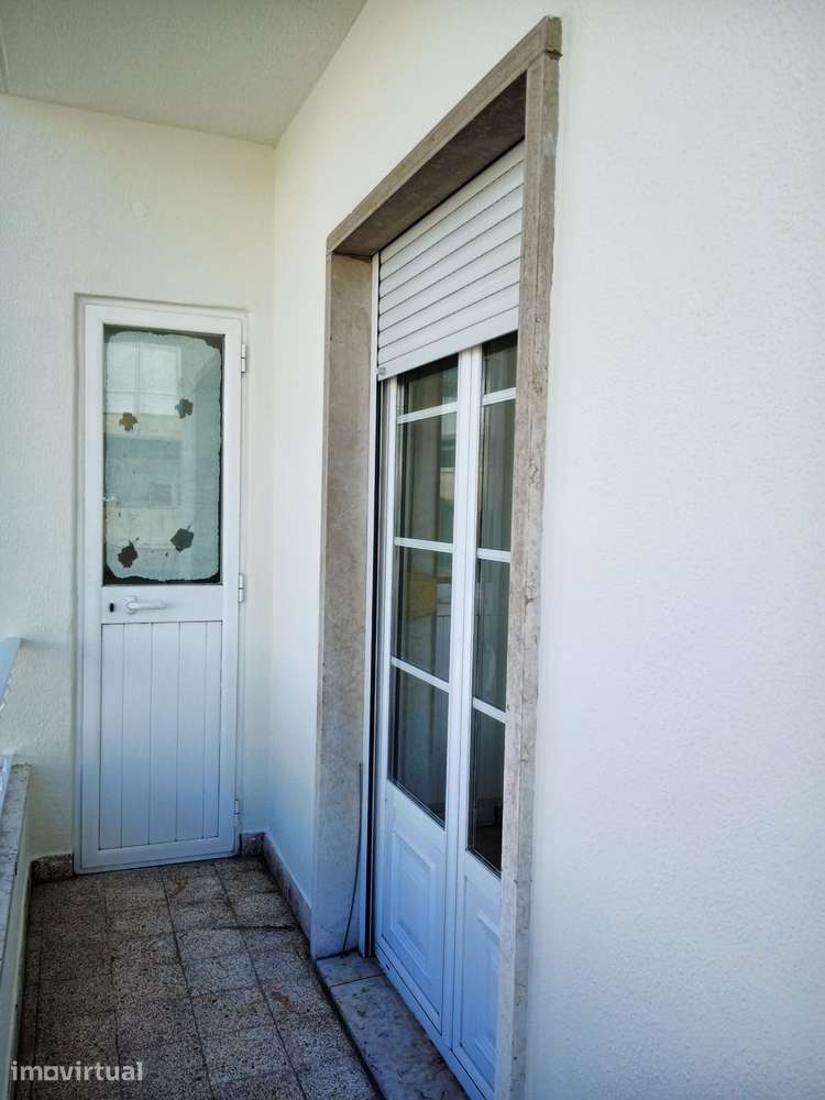T2 Remodelado na Damaia de Cima - Mercado - Grande imagem: 3/15