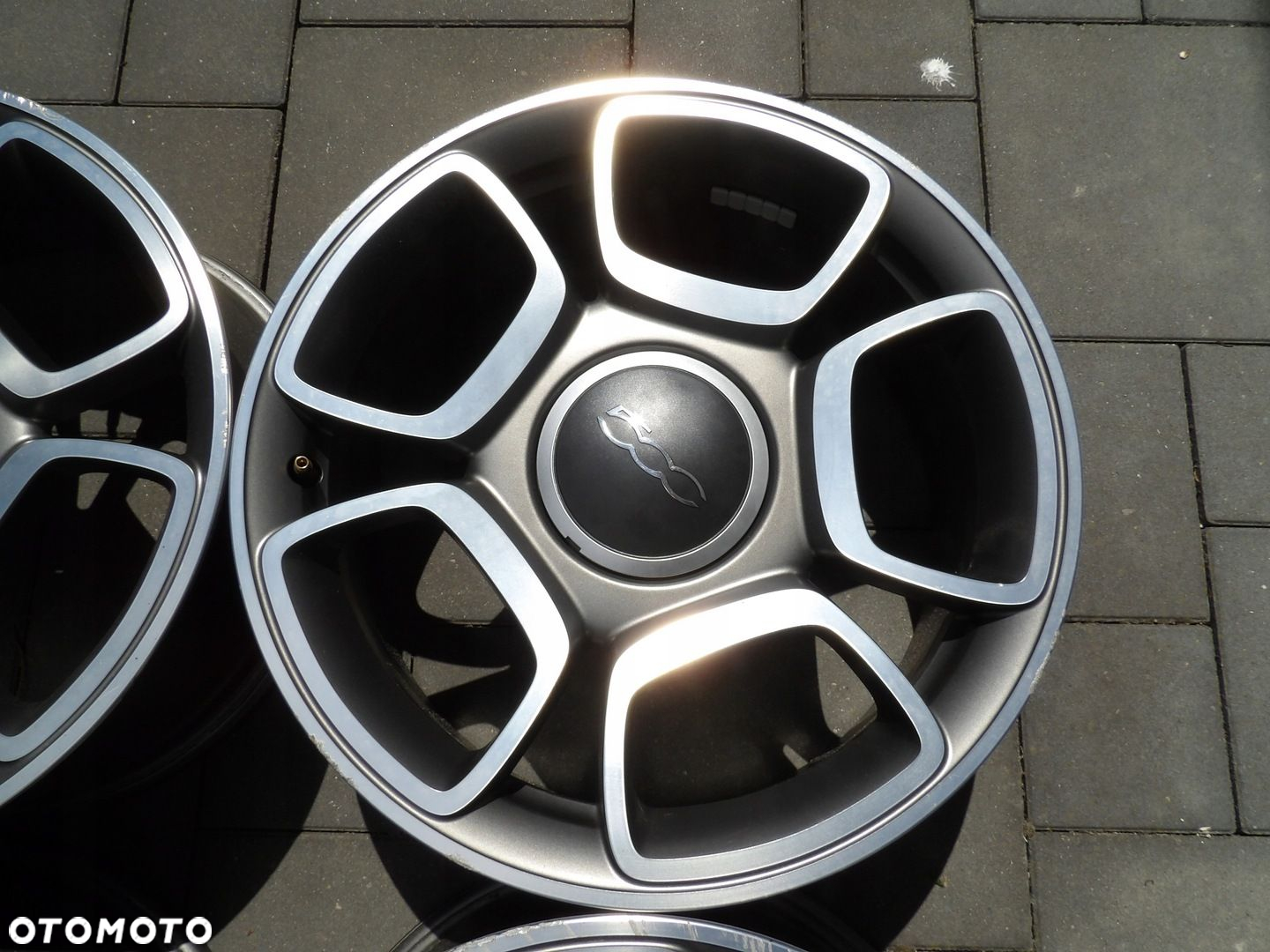 ALUFELGI ORYGINAŁ 17 FIAT 500 4X98 - 5