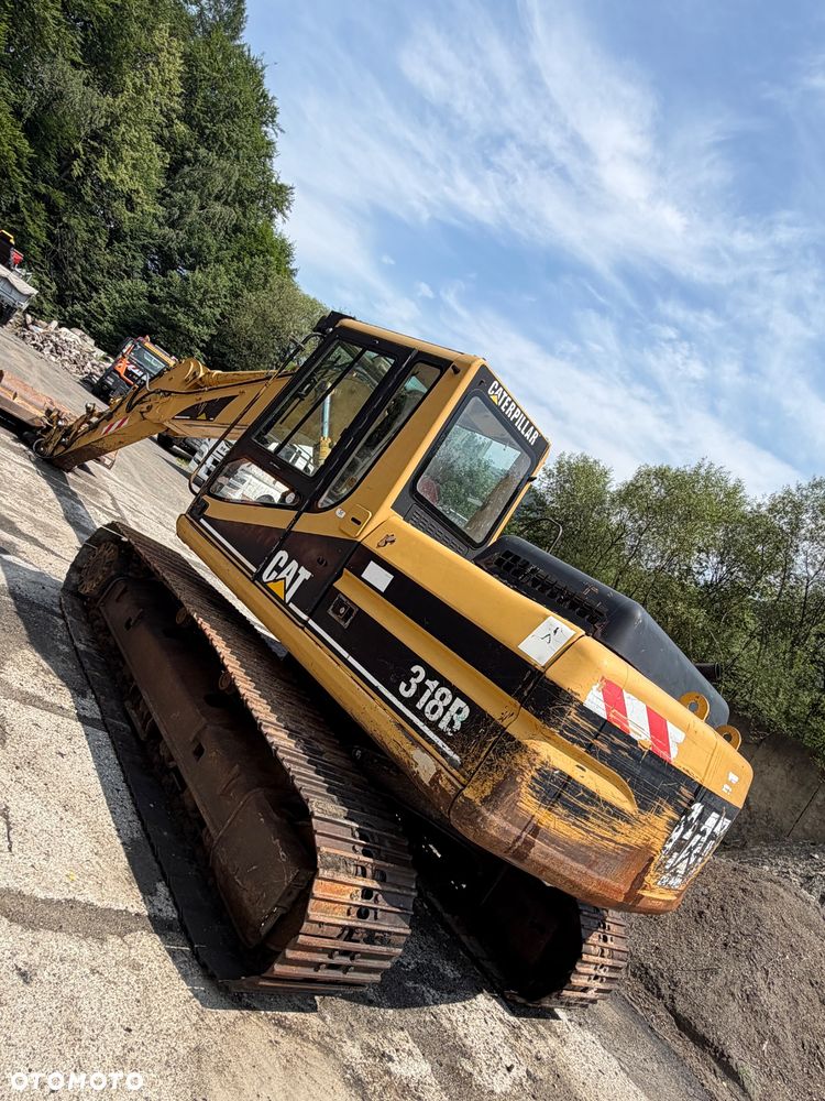 Caterpillar 318B - 1