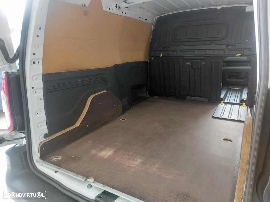 Peugeot Partner 1.5 Bluehdi Pro Standard - IVA Dedutível - 33