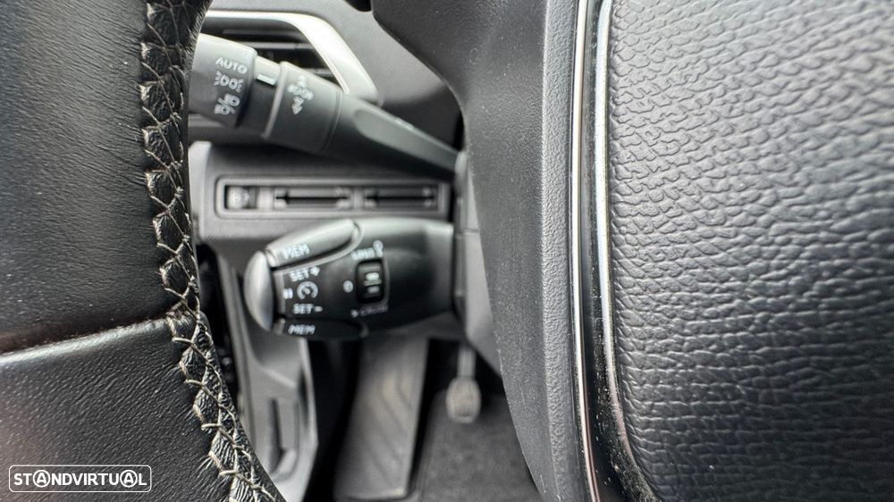 Peugeot 3008 1.5 BlueHDi Active Pack - 36