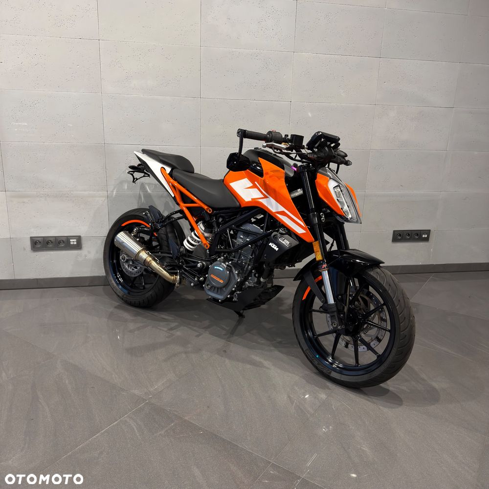 KTM Duke 125 - 1