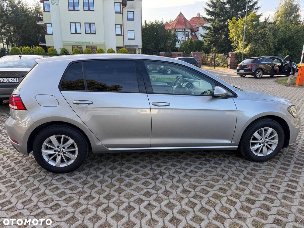 Volkswagen Golf 1.0 TSI Trendline DSG - 7