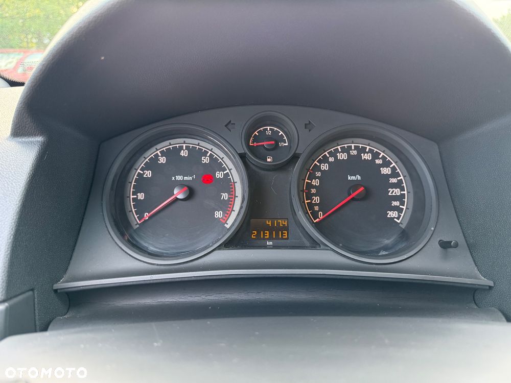 Opel Astra GTC 1.4 Catch me now - 17