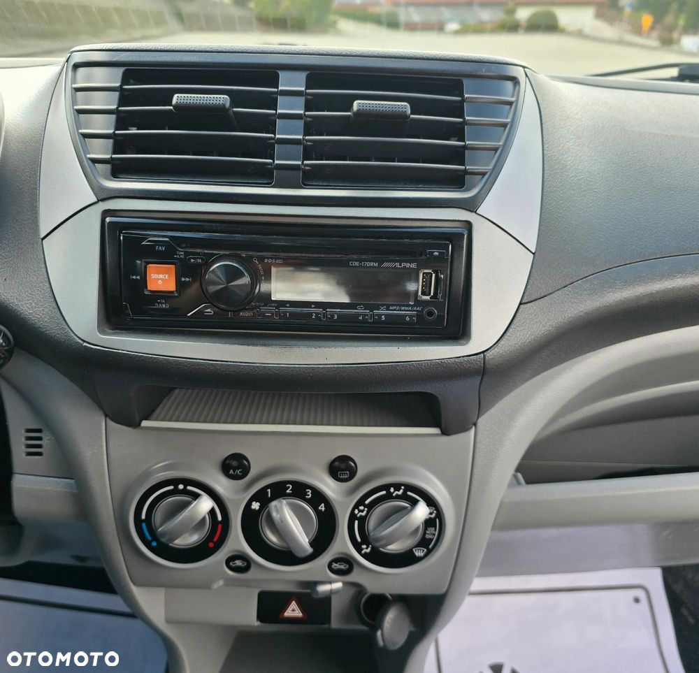 Nissan Pixo 1.0 acenta - 28