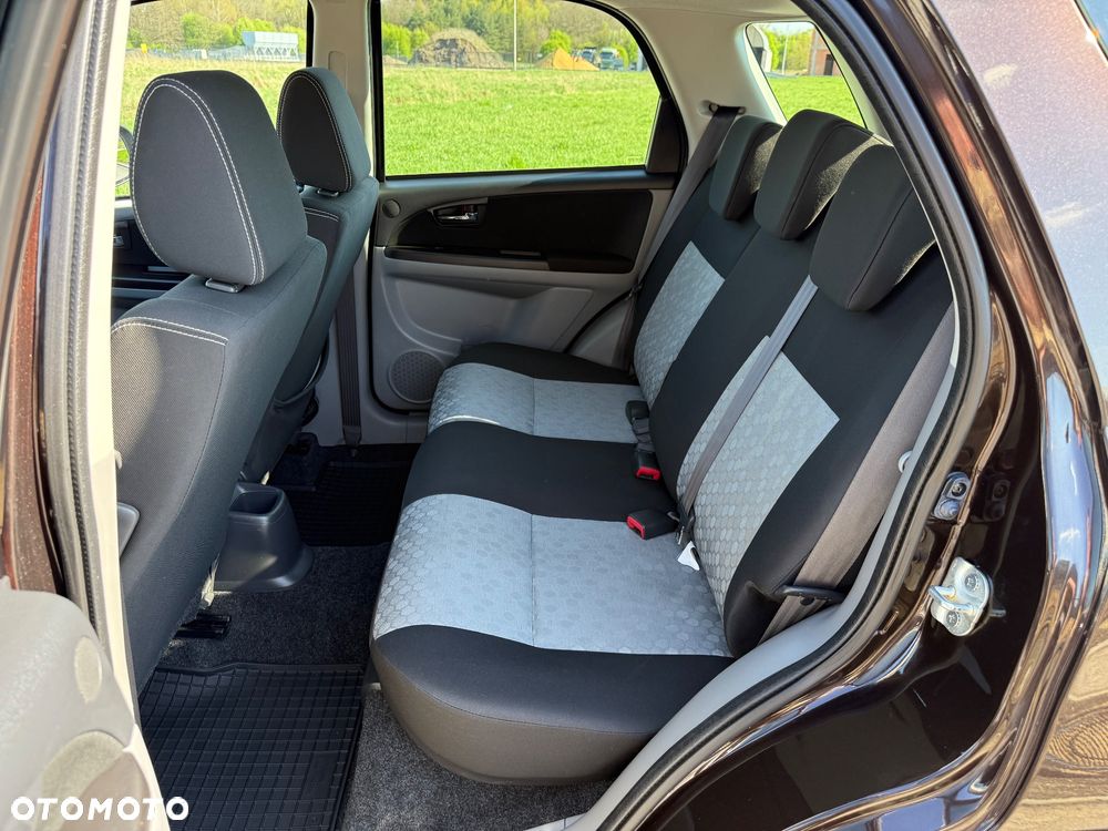 Suzuki SX4 1.6 Premium 4WD - 27