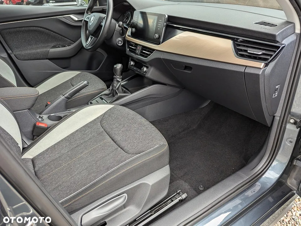 Skoda Kamiq 1.0 TSI Style - 27