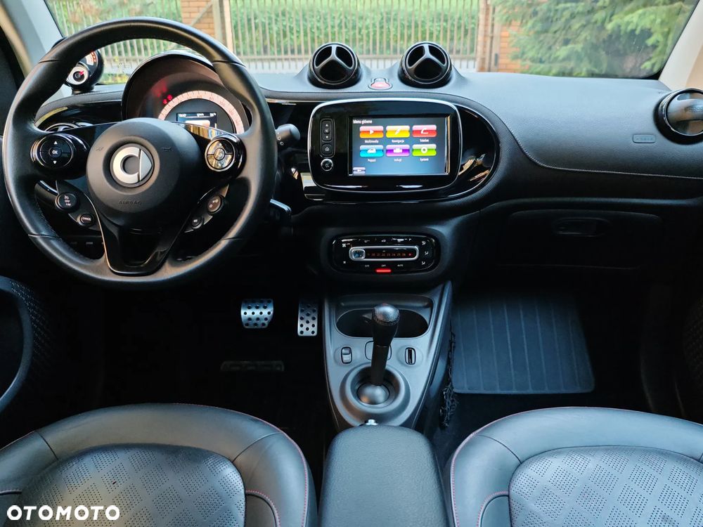 Smart Fortwo EQ - 15