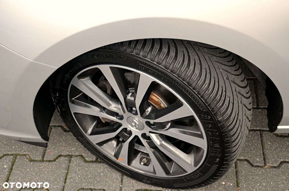 Hyundai i30 - 23