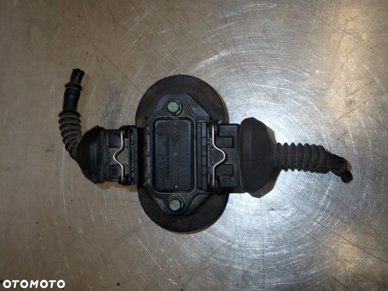 CEWKA ZAPŁONOWA AUDI A4 B6 2.0 4D0905351 - 1