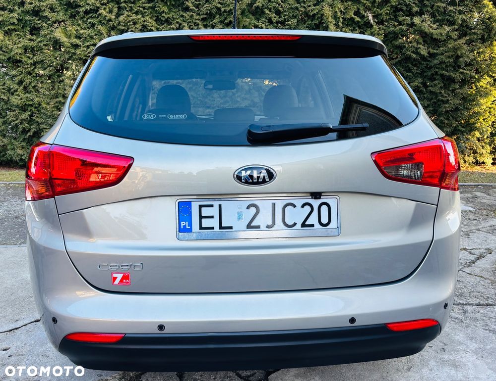 Kia Ceed 1.6 GDI Business Line - 10