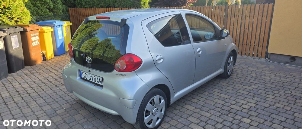 Toyota Aygo City - 5