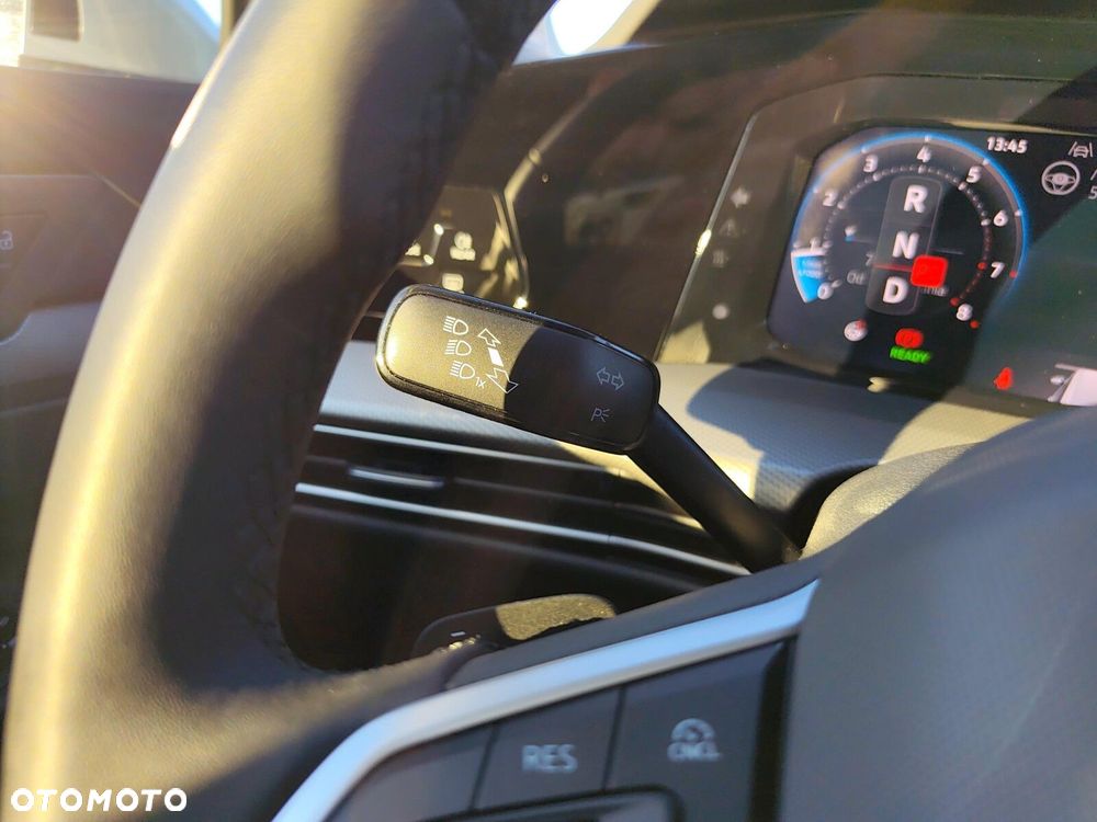 Volkswagen Golf Variant - 21