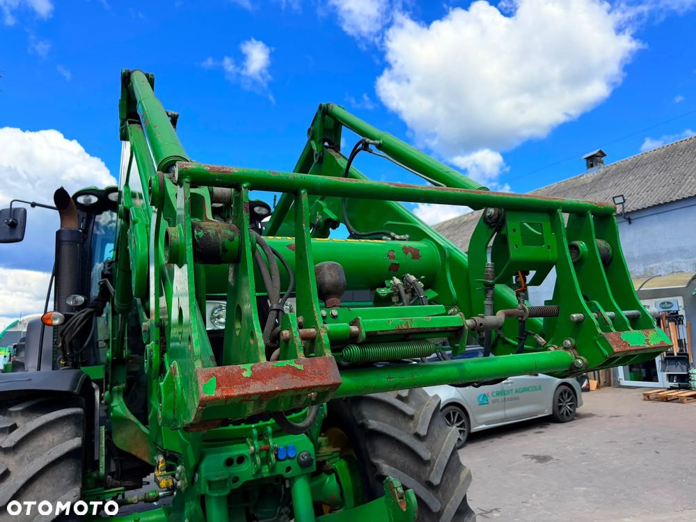 John Deere 6210R - 8