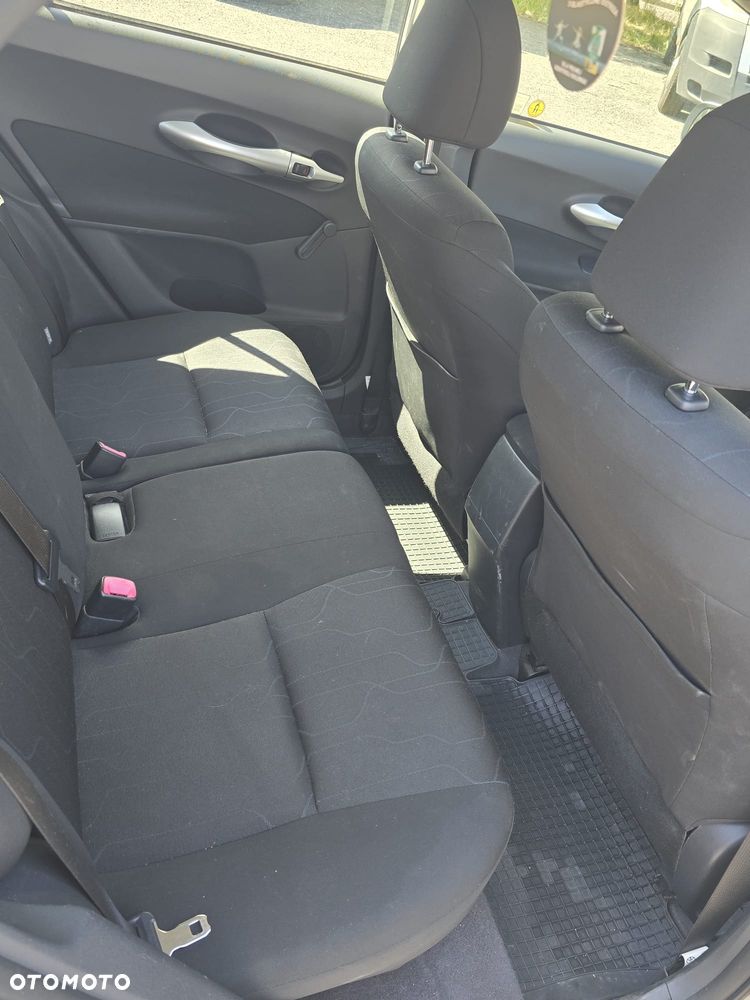 Toyota Auris 1.33 VVT-i Active - 9