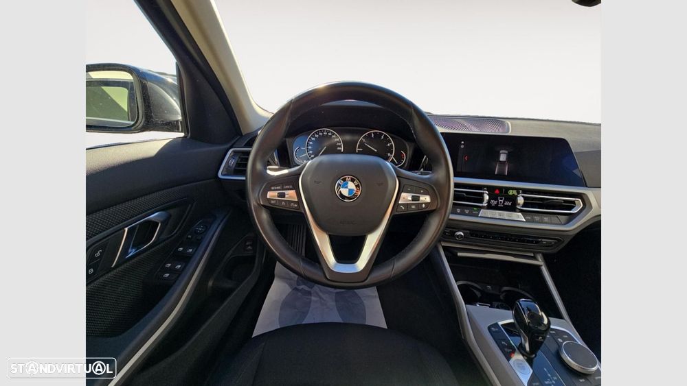 BMW 320 d Advantage Auto - 13