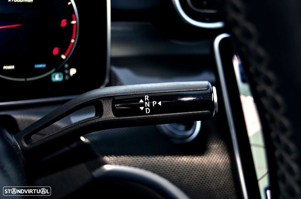 Mercedes-Benz C 300 d AMG Line - 16