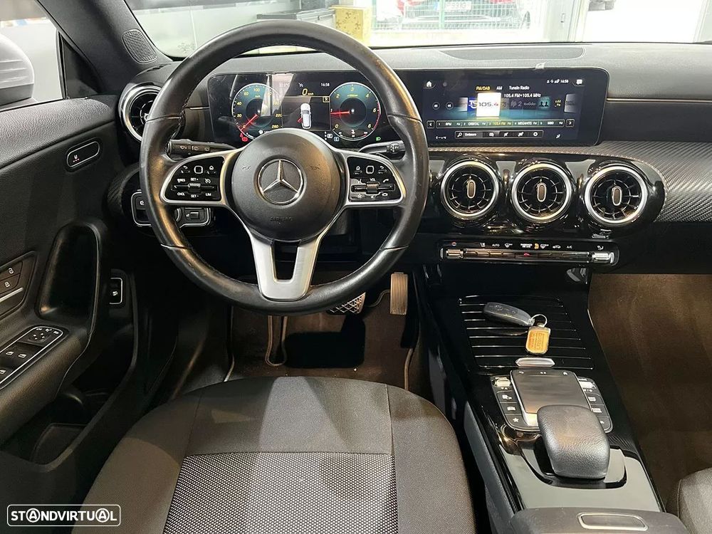 Mercedes-Benz CLA 180 d Shooting Brake Business Solutions Aut. - 9