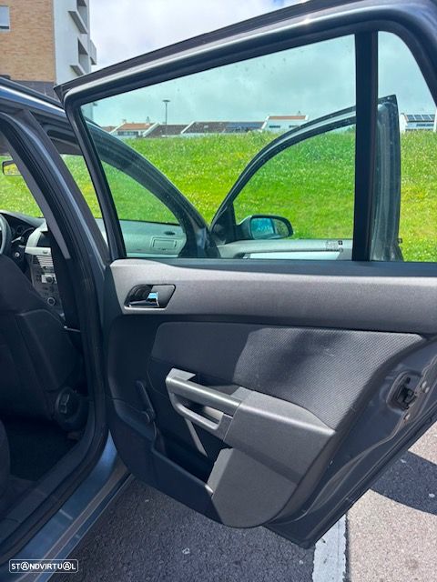 Opel Astra 1.4 Cosmo - 9