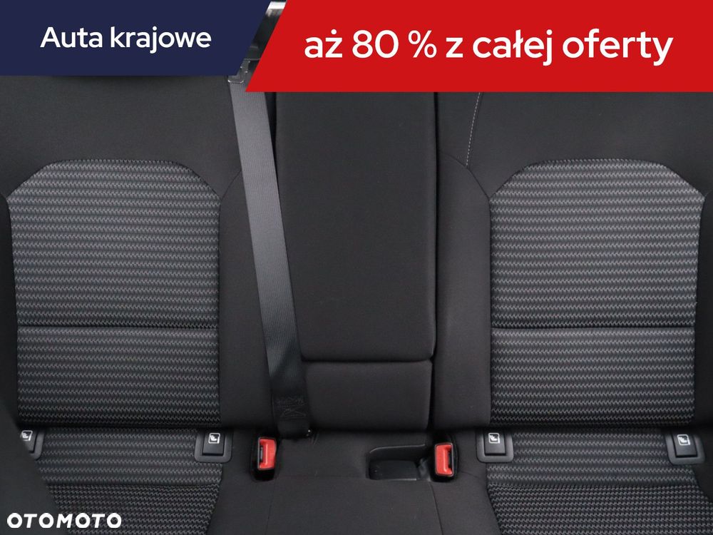 Kia Ceed - 12