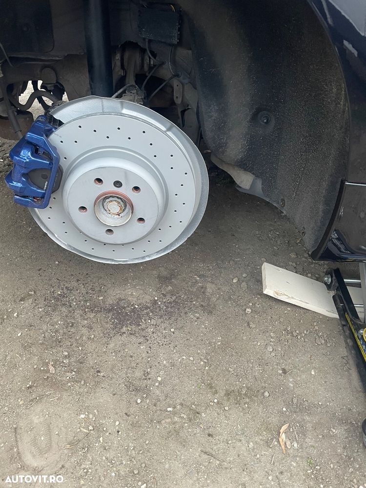 BMW Seria 5 520d - 14