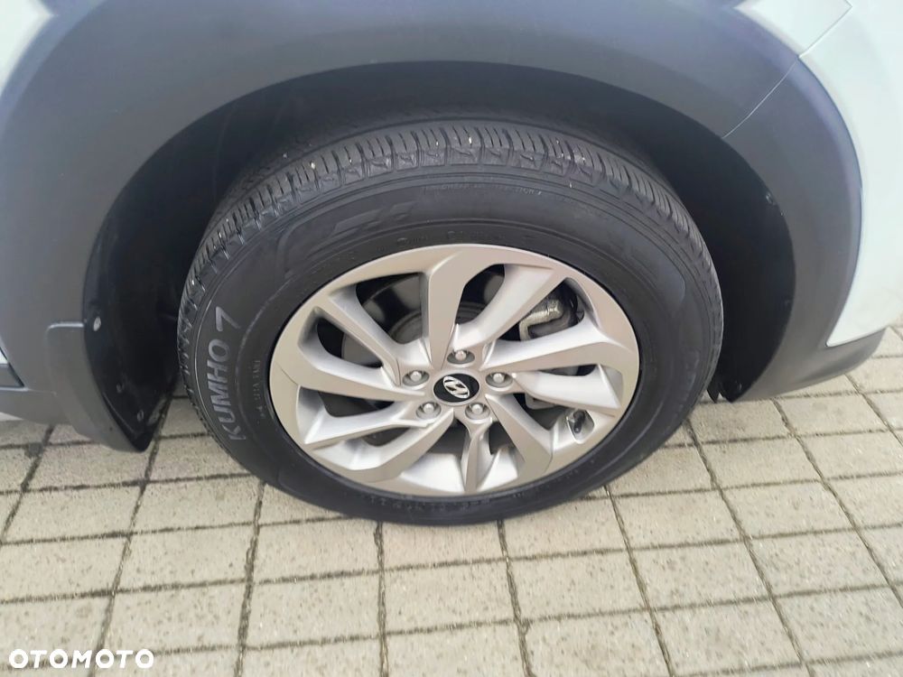 Hyundai Tucson 1.6 Turbo 4WD DCT Advantage - 11