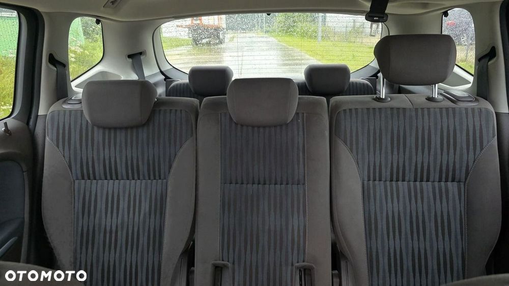 Opel Zafira - 13