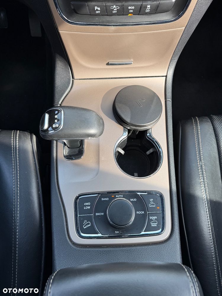 Jeep Grand Cherokee 3.0 V6 Multijet 4WD Automatik Overland - 32