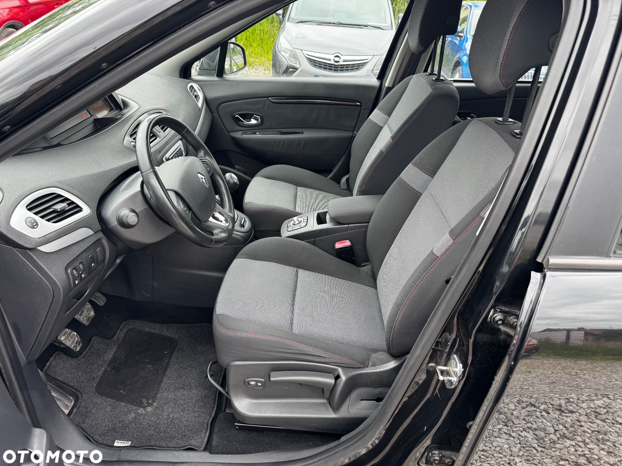 Renault Scenic 1.6 16V 110 Paris - 26