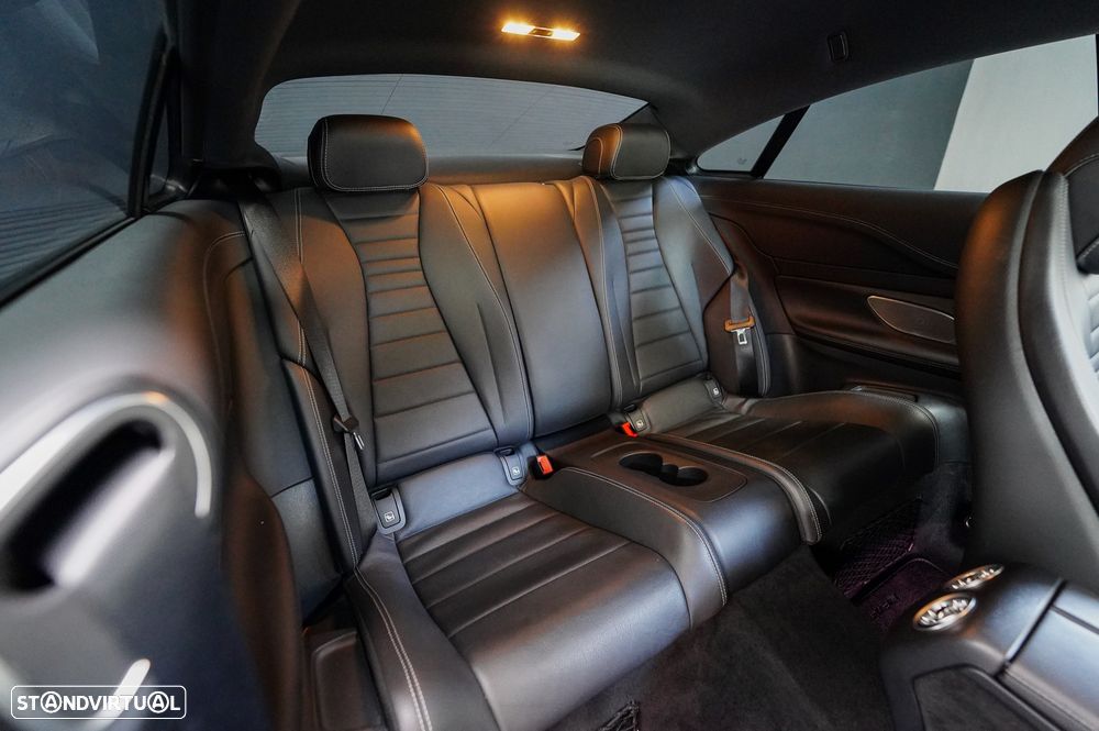 Mercedes-Benz E 220 d AMG Line Aut. - 32