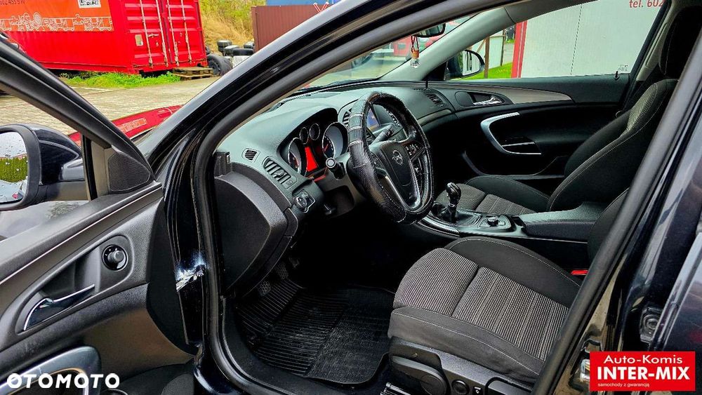 Opel Insignia - 11
