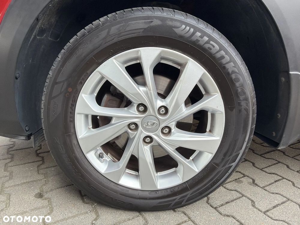 Hyundai Tucson 1.6 GDi Comfort 2WD - 24