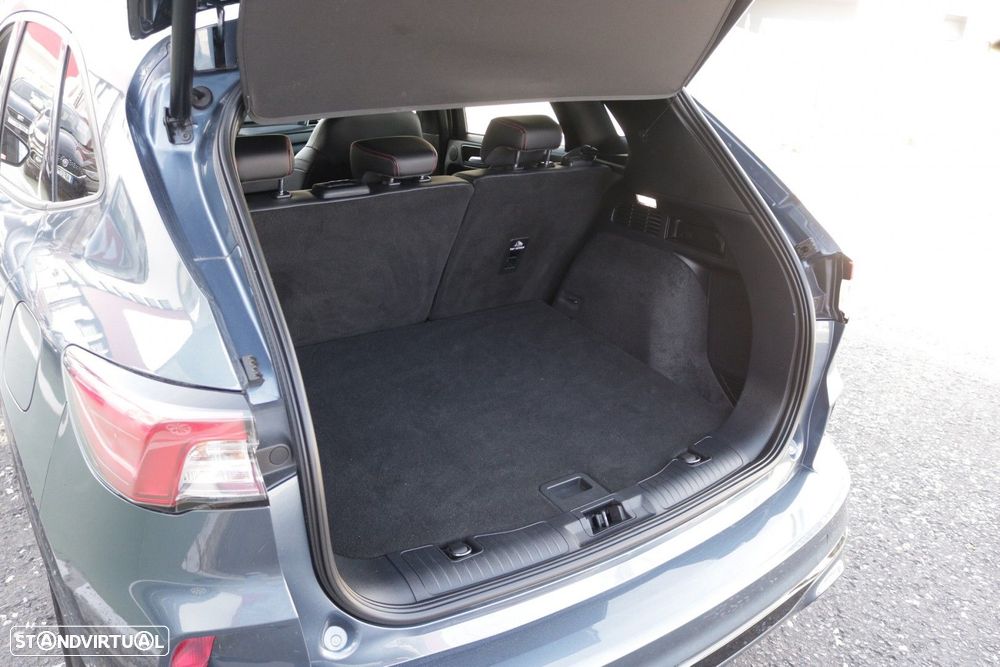 Ford Kuga 2.5 PHEV ST-Line X - 18