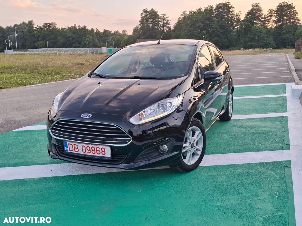 Ford Fiesta 1.0 EcoBoost S&S TITANIUM - 11