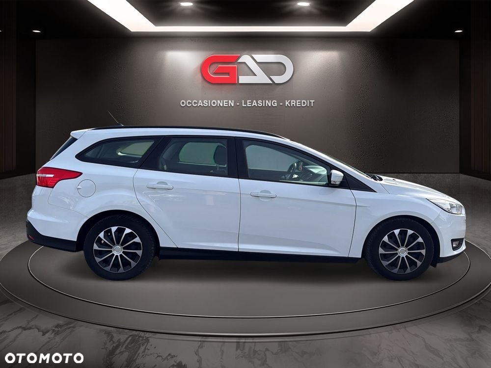 Ford Focus - 3