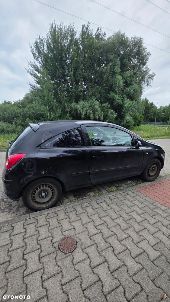 Opel Corsa 1.4 16V Sport - 1