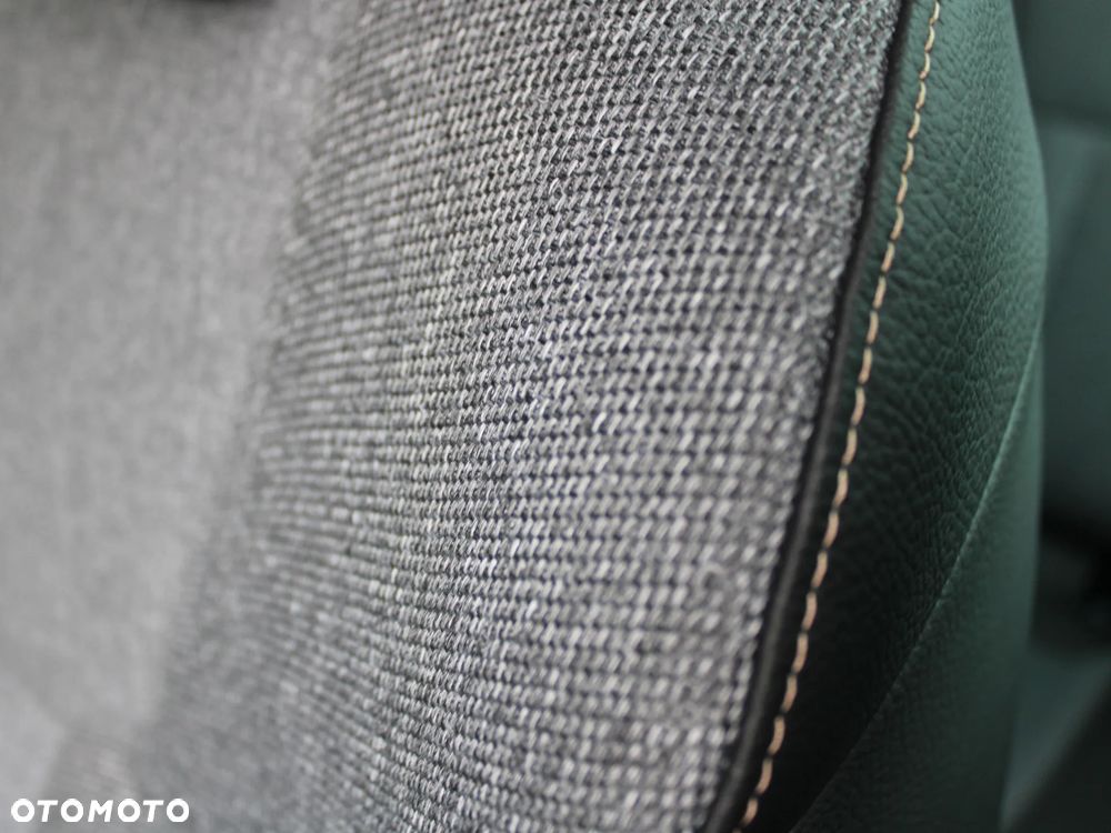 Skoda Octavia 2.0 TDI Edition 130 Selection DSG - 15