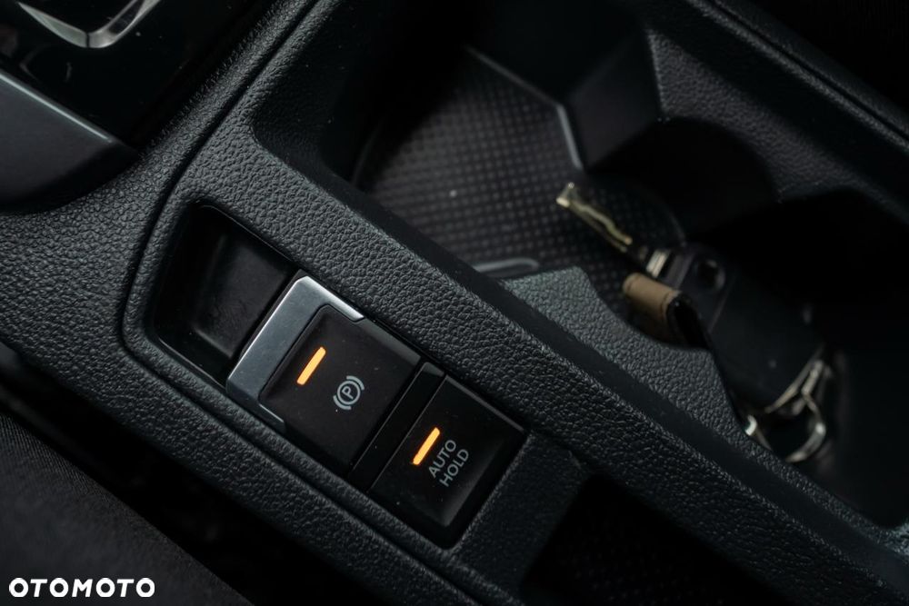 Volkswagen T-Roc - 19