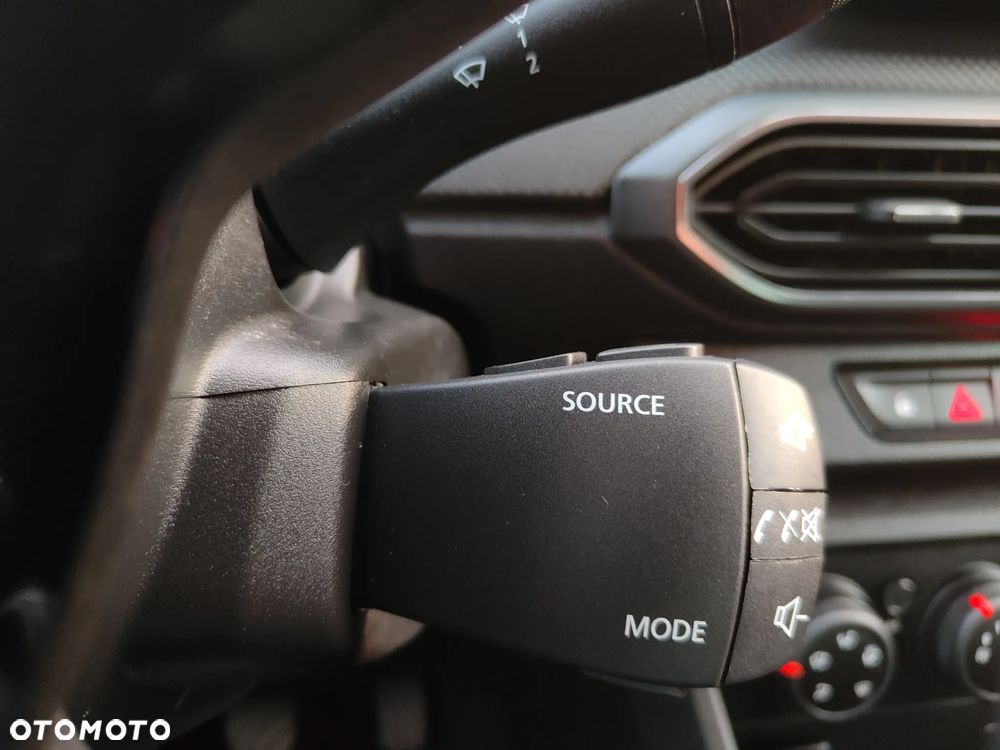 Dacia Sandero SCe 65 Essential - 30