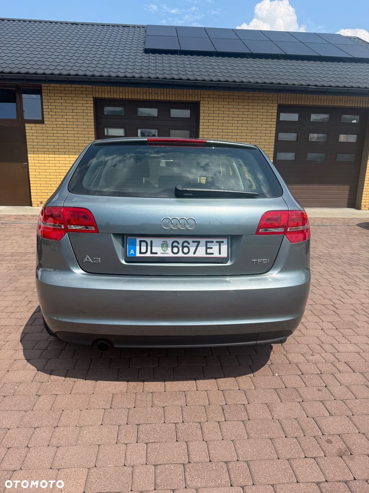 Audi A3 Sportback 1.2 TFSI Ambiente - 3