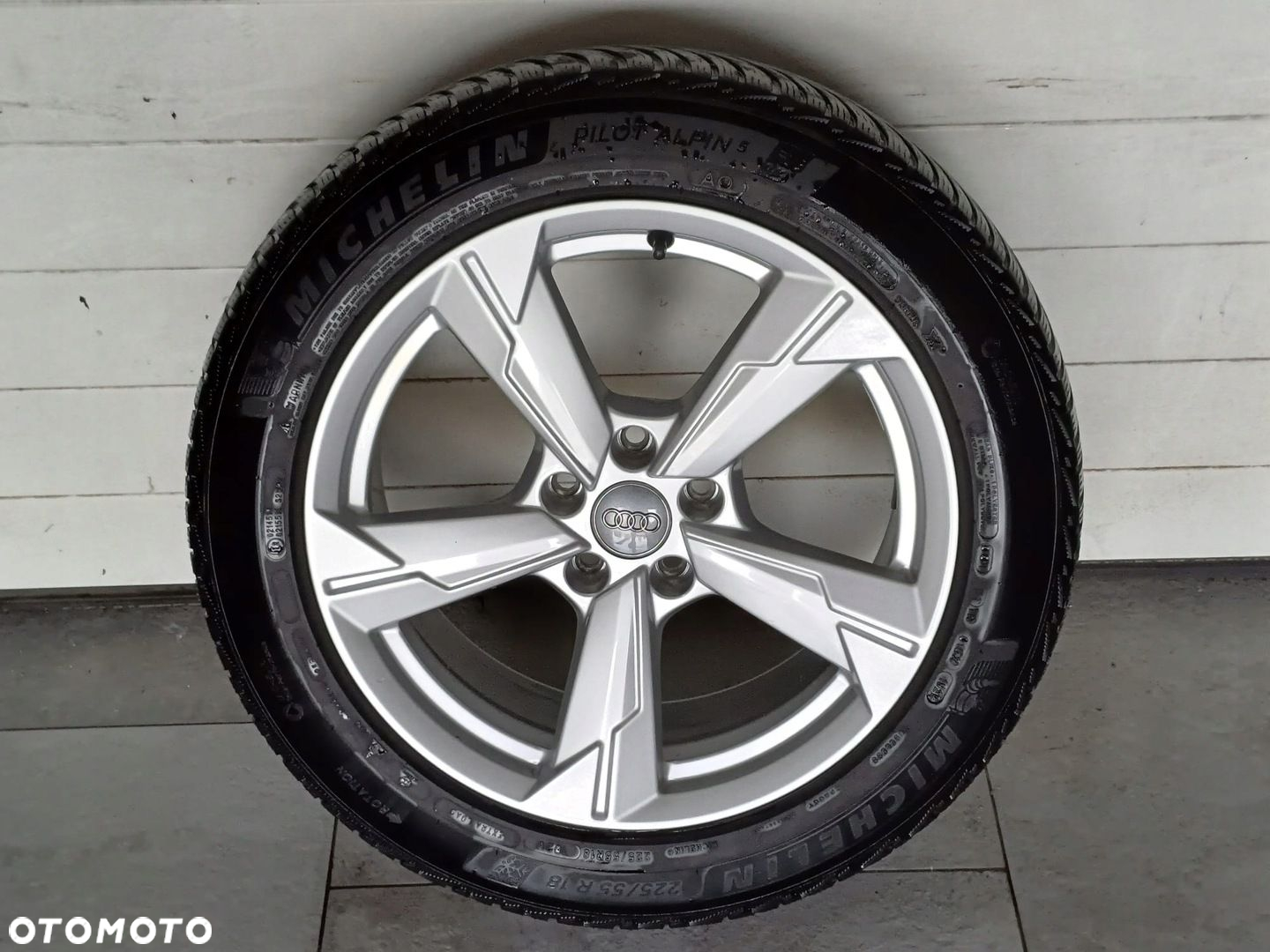 NR 590 Koła Zimowe Alufelgi AUDI A6 C8 ,A7 C8, A6 C7 225/55/18 Michelin 5x112 - 2